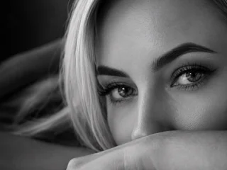 AmalieAmourX live cam video preview