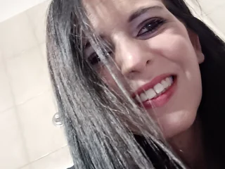 XOXOXGIULIAXOXOX live cam video preview