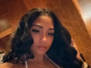 KamStarKiki webcam livesex profile in average-tits cams