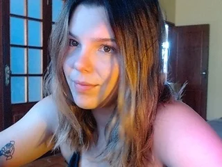 NickyMooncam Average Tits webcam from Brazil